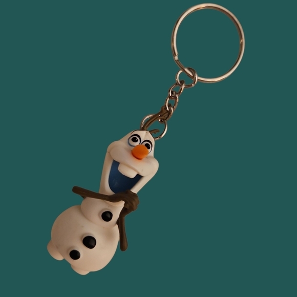 Disney Accessories - 3/$30 DISNEY Frozen Olaf Character Keychain